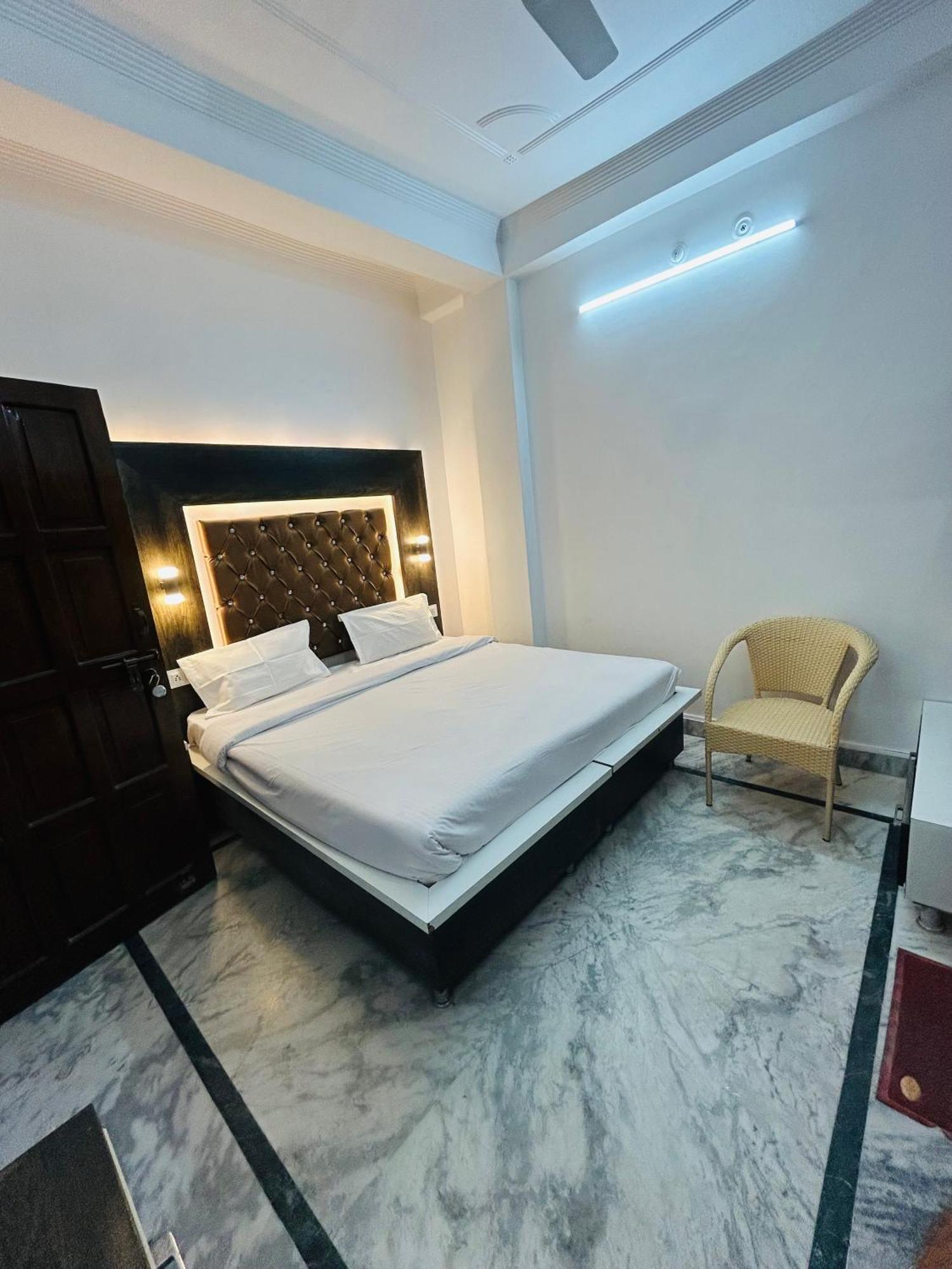 Maa Vaibhav Laxmi Guest House Rishīkesh Eksteriør bilde